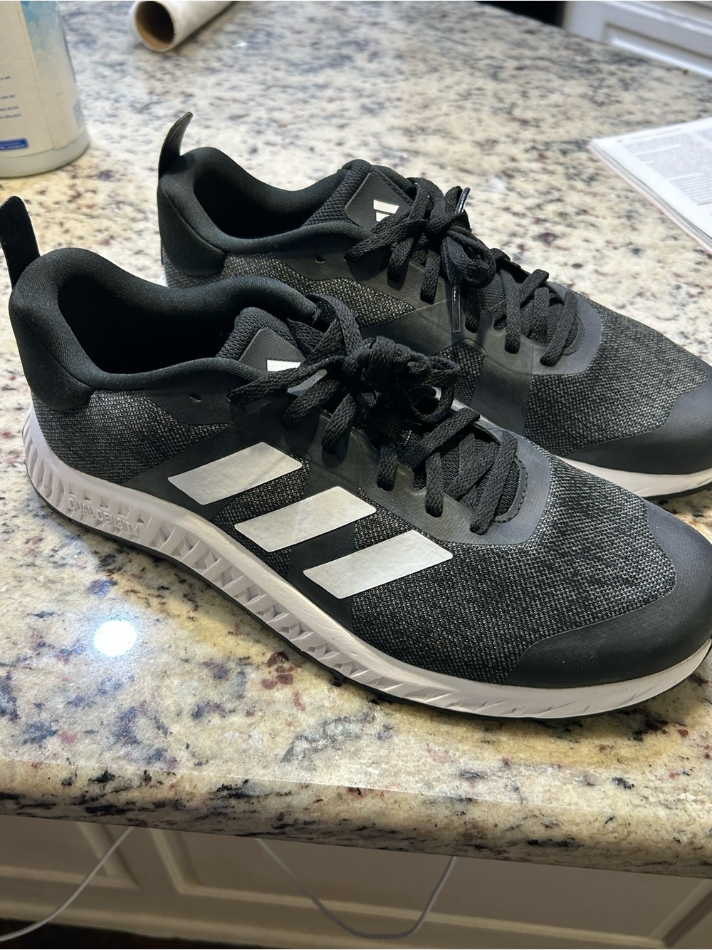 Adidas Men's Black Athletic Running Shoes with White Stripes 10.5 new without ta